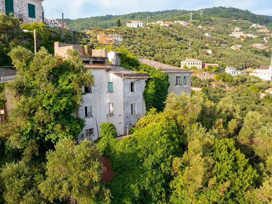 Immagine 50 di Casa semindipendente in vendita  in VIA CAV. FELICE COGORNO 90-84 a Avegno