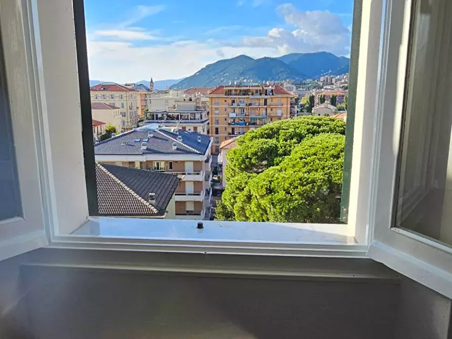 Immagine 3 di Appartamento in affitto  in C.SO BUENOS AIRES 72 a Lavagna