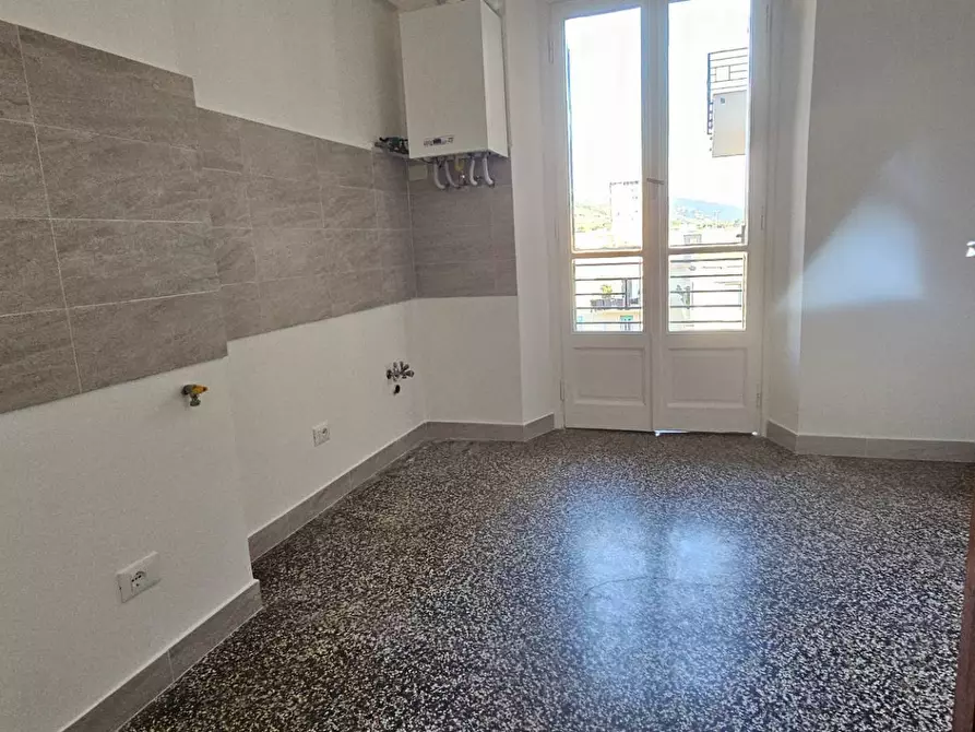 Immagine 14 di Appartamento in affitto  in C.SO BUENOS AIRES 72 a Lavagna