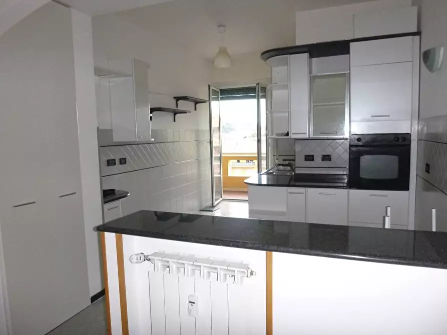 Immagine 9 di Attico in vendita  in VIA PARMA 394 R a Chiavari