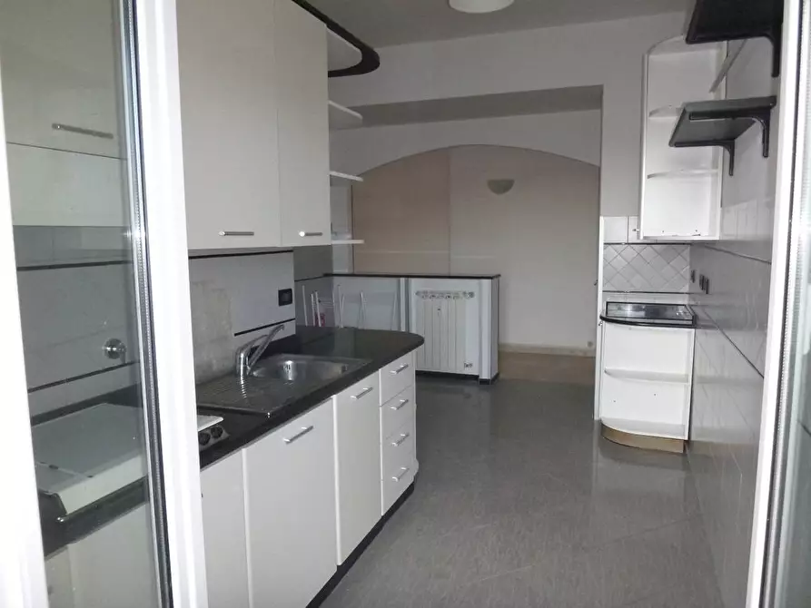 Immagine 5 di Attico in vendita  in VIA PARMA 394 R a Chiavari