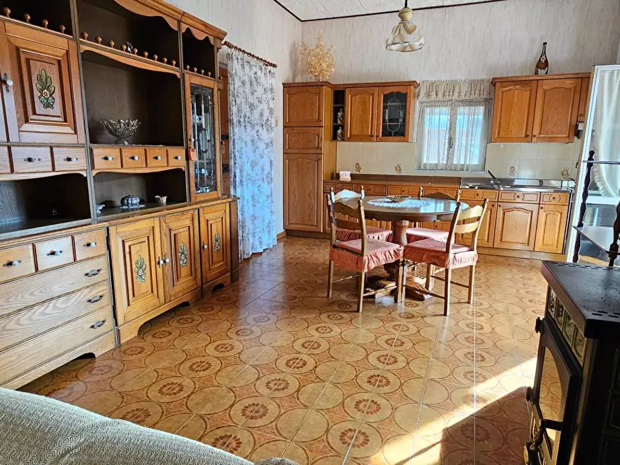 Immagine 10 di Casa semindipendente in vendita  in VIA 1 MAGGIO a Avegno