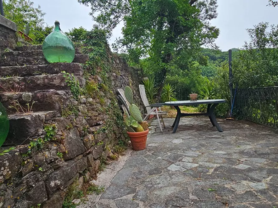 Immagine 6 di Casa semindipendente in vendita  a Mezzanego