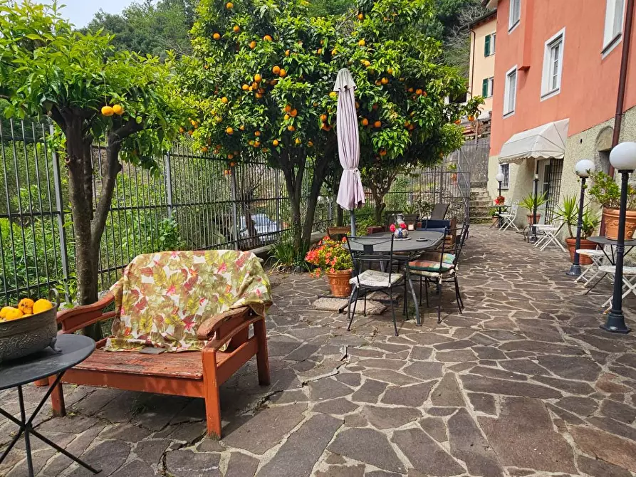 Immagine 7 di Casa semindipendente in vendita  a Mezzanego