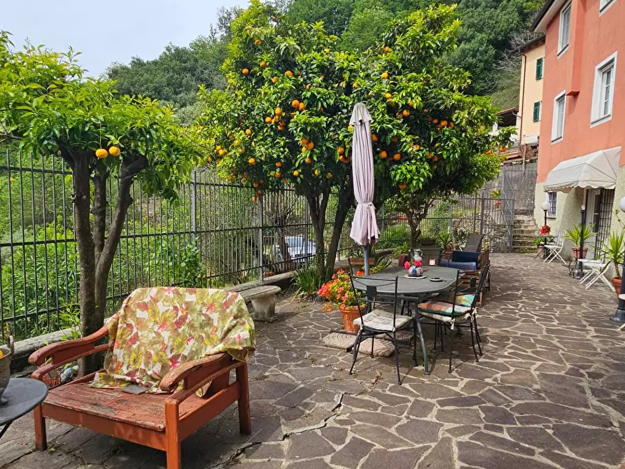 Immagine 9 di Casa semindipendente in vendita  a Mezzanego
