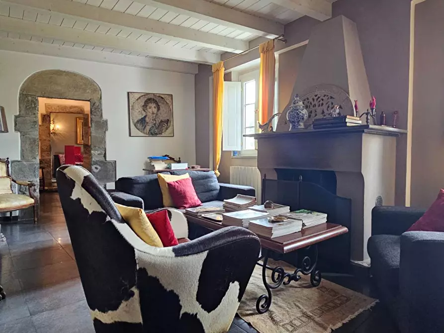 Immagine 22 di Casa semindipendente in vendita  a Mezzanego