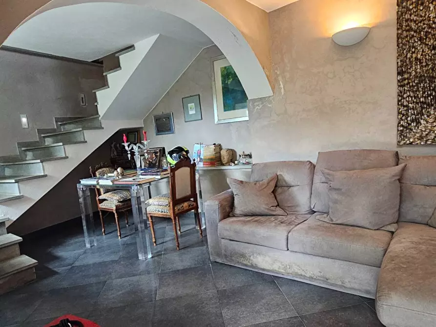Immagine 23 di Casa semindipendente in vendita  a Mezzanego