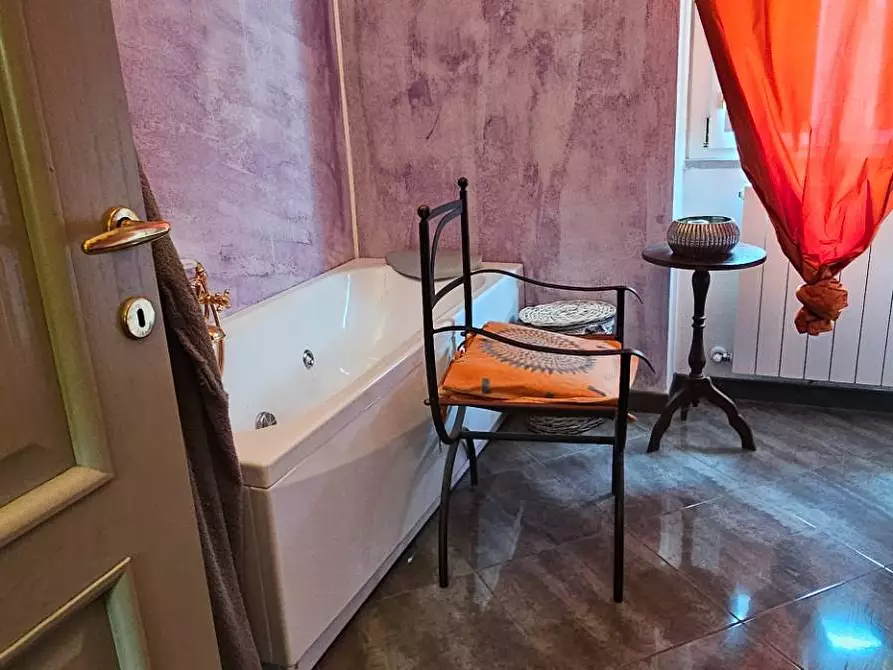Immagine 31 di Casa semindipendente in vendita  a Mezzanego