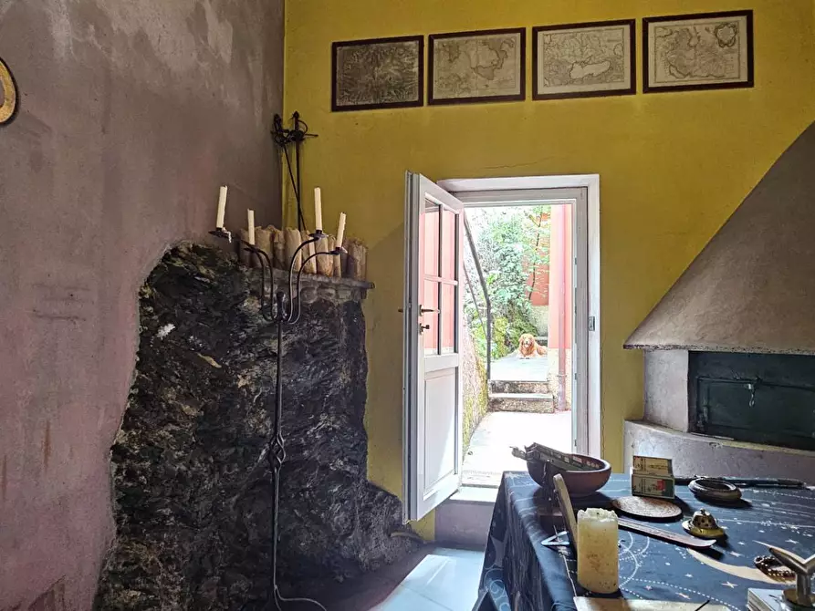Immagine 41 di Casa semindipendente in vendita  a Mezzanego