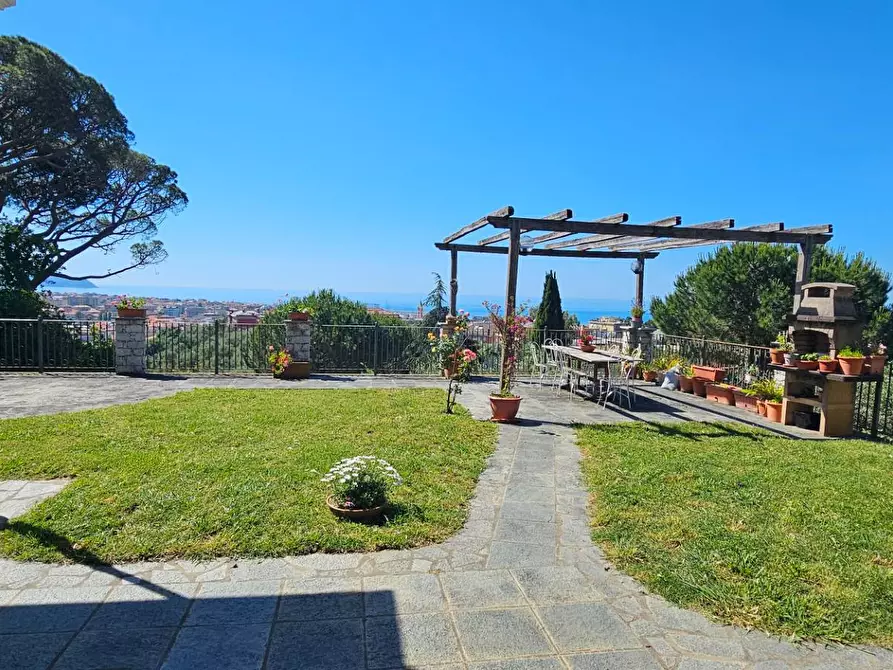 Immagine 4 di Casa semindipendente in vendita  a Chiavari