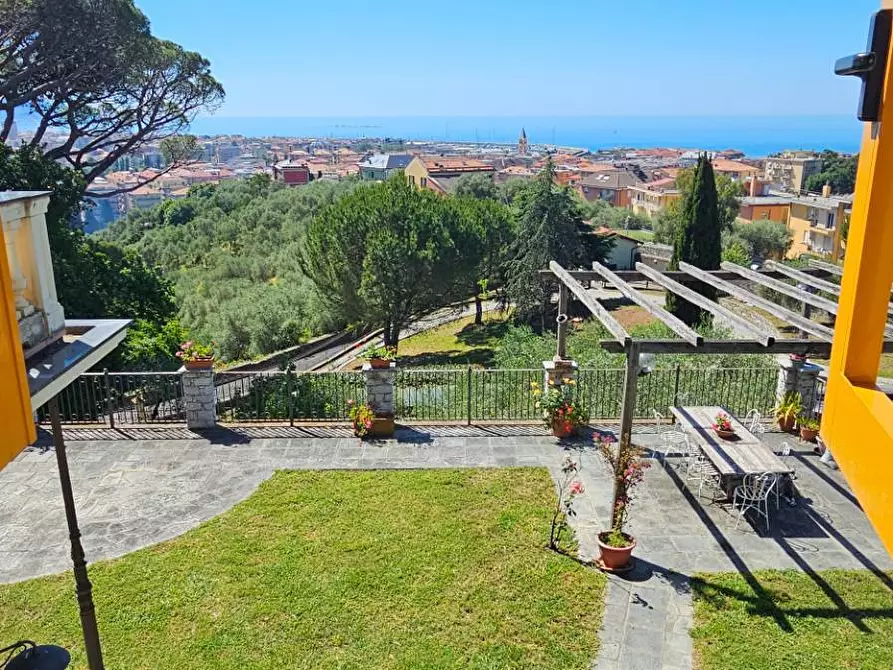 Immagine 10 di Casa semindipendente in vendita  a Chiavari