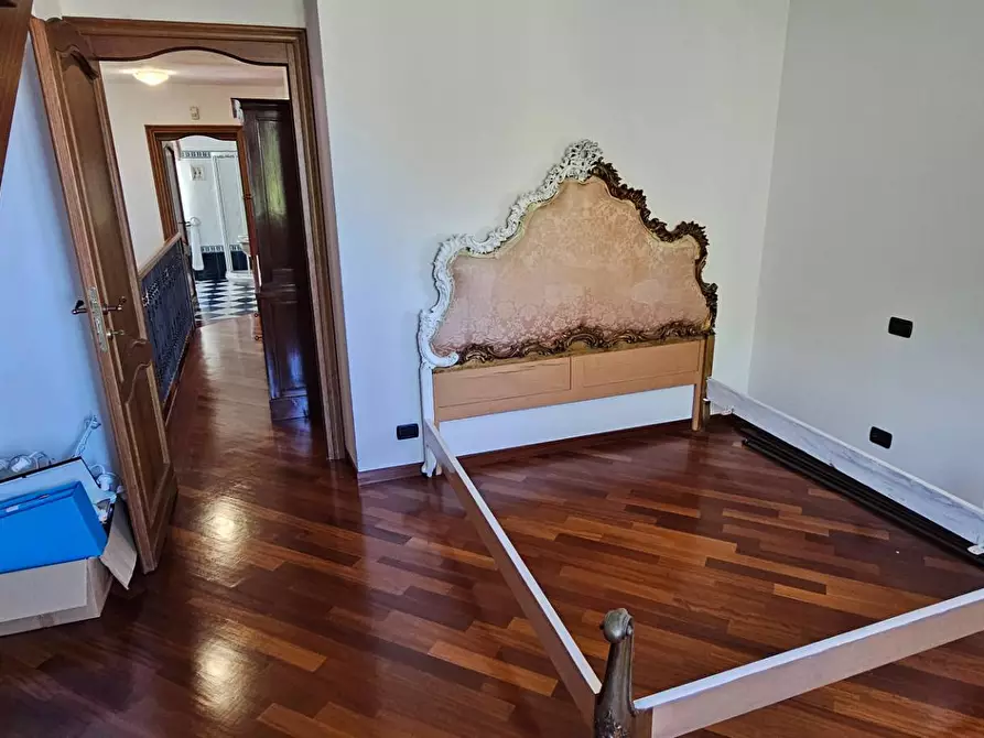 Immagine 26 di Casa semindipendente in vendita  a Chiavari