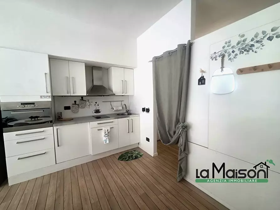 Immagine 5 di Appartamento in affitto  in via carandini 6 a Ivrea