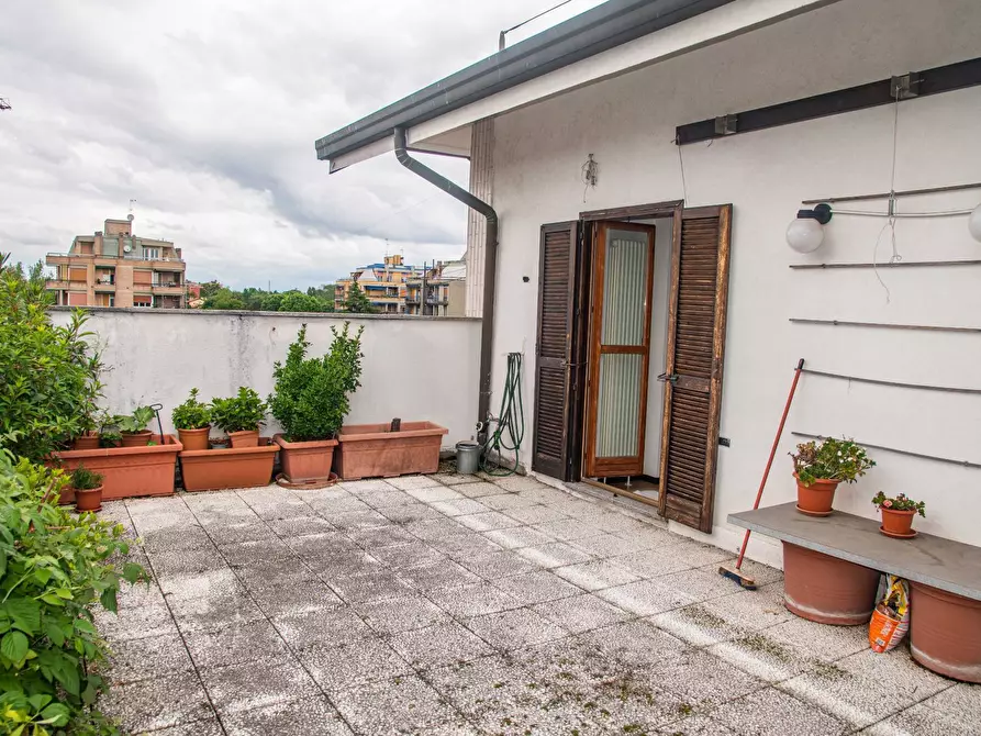 Immagine 46 di Attico in vendita  in via Castellazzo 65 a Rho