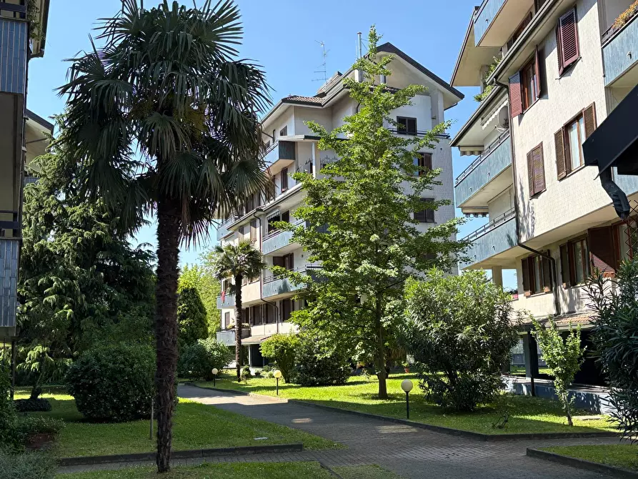 Immagine 1 di Attico in vendita  in via Castellazzo 65 a Rho