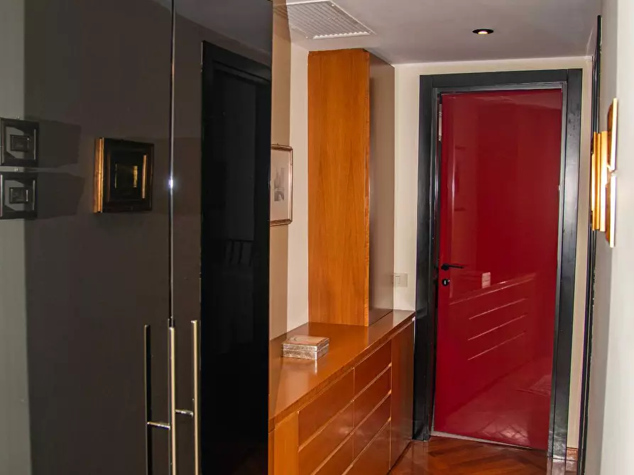 Immagine 26 di Attico in vendita  in via Castellazzo 65 a Rho