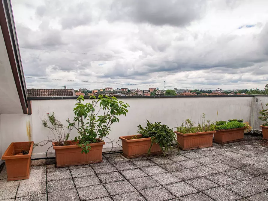 Immagine 51 di Attico in vendita  in via Castellazzo 65 a Rho