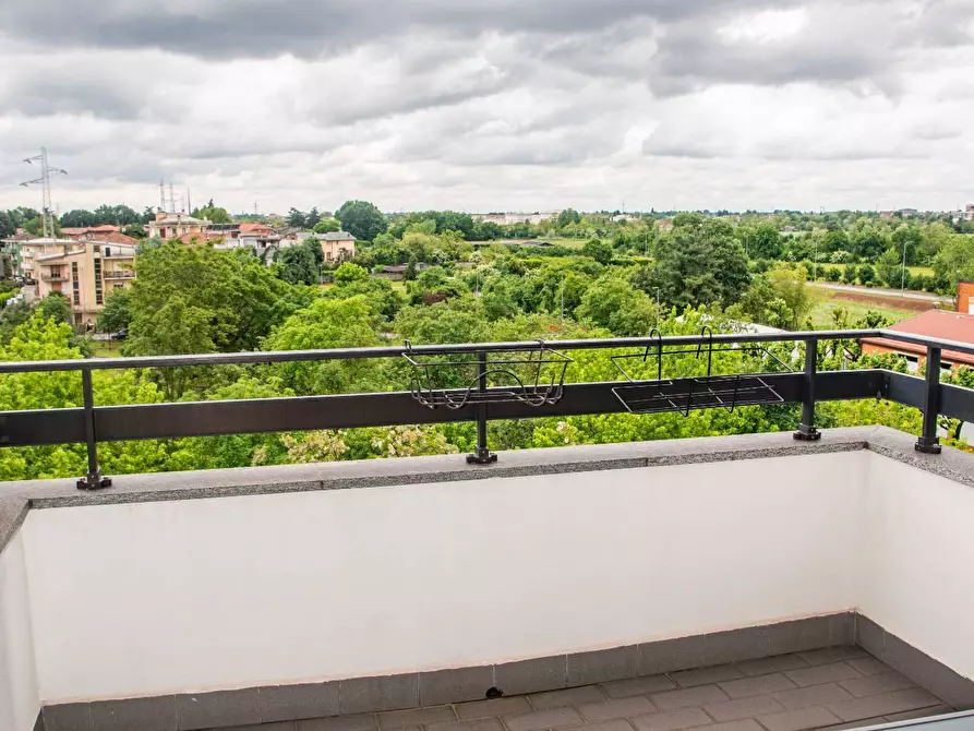 Immagine 54 di Attico in vendita  in via Castellazzo 65 a Rho