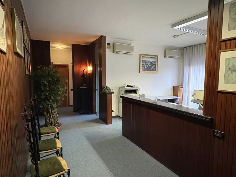 Immagine 2 di Ufficio in vendita  in via Martiri della Libertà 2 a Rho