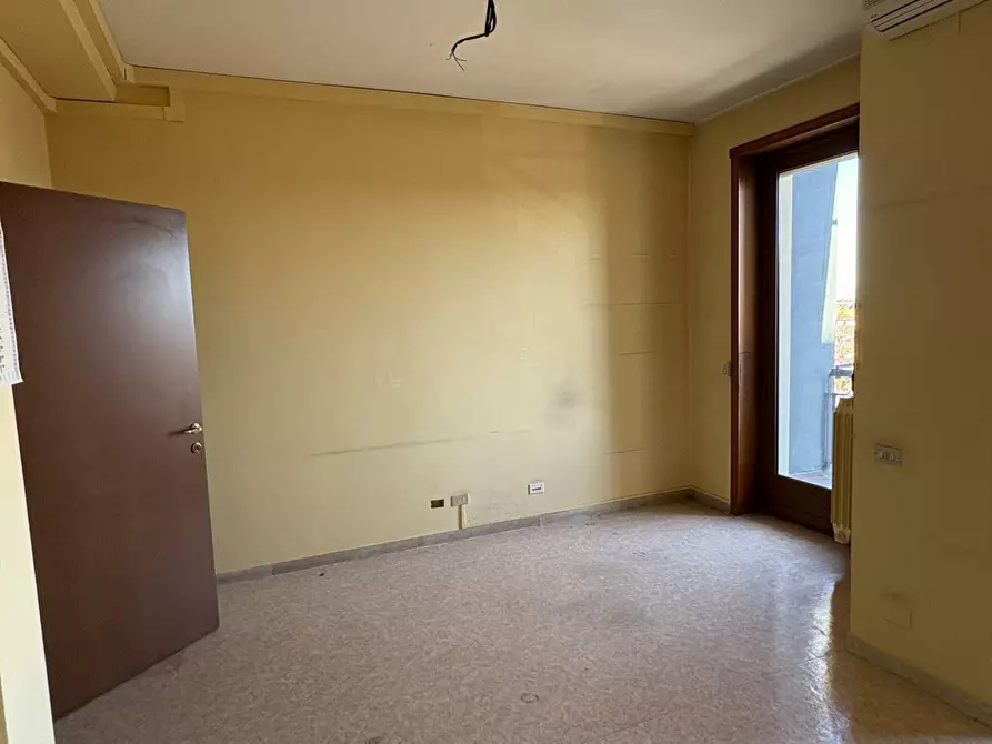 Immagine 15 di Agriturismo in vendita  in VIA MEDA 11 a Rho