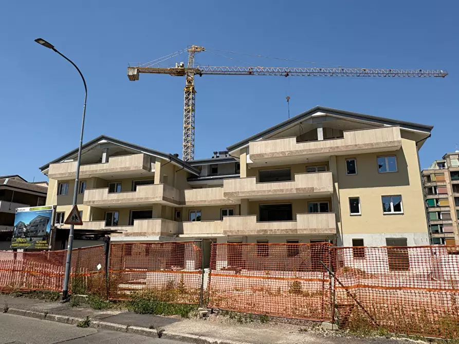 Immagine 1 di Appartamento in vendita  in via San Carlo 139 a Rho