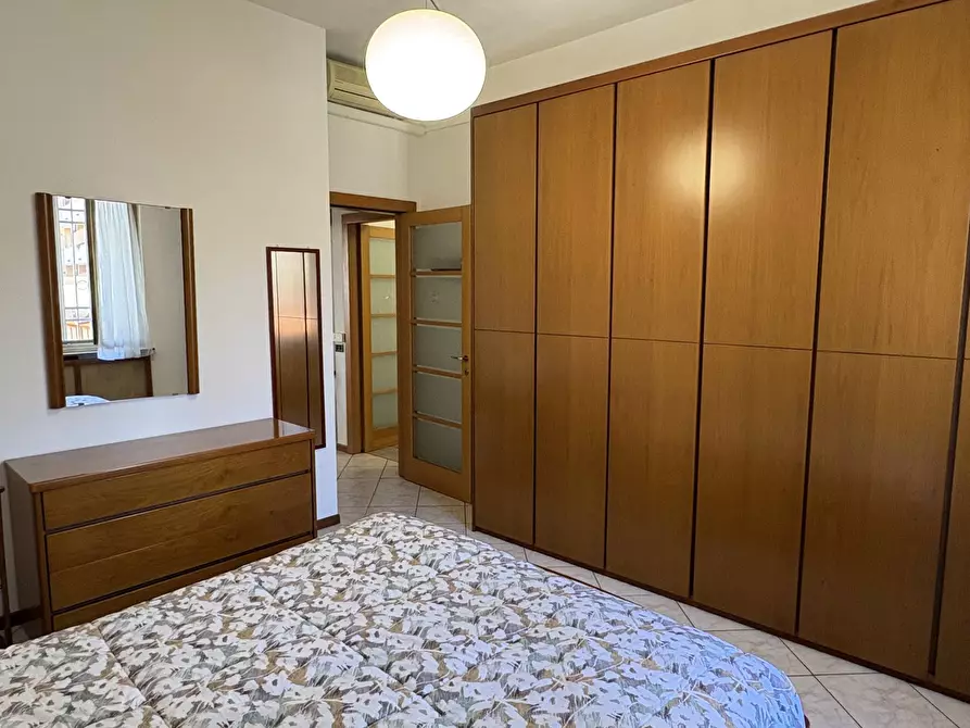 Immagine 18 di Casa semindipendente in affitto  in VIA UGO FOSCOLO 5 a Rho