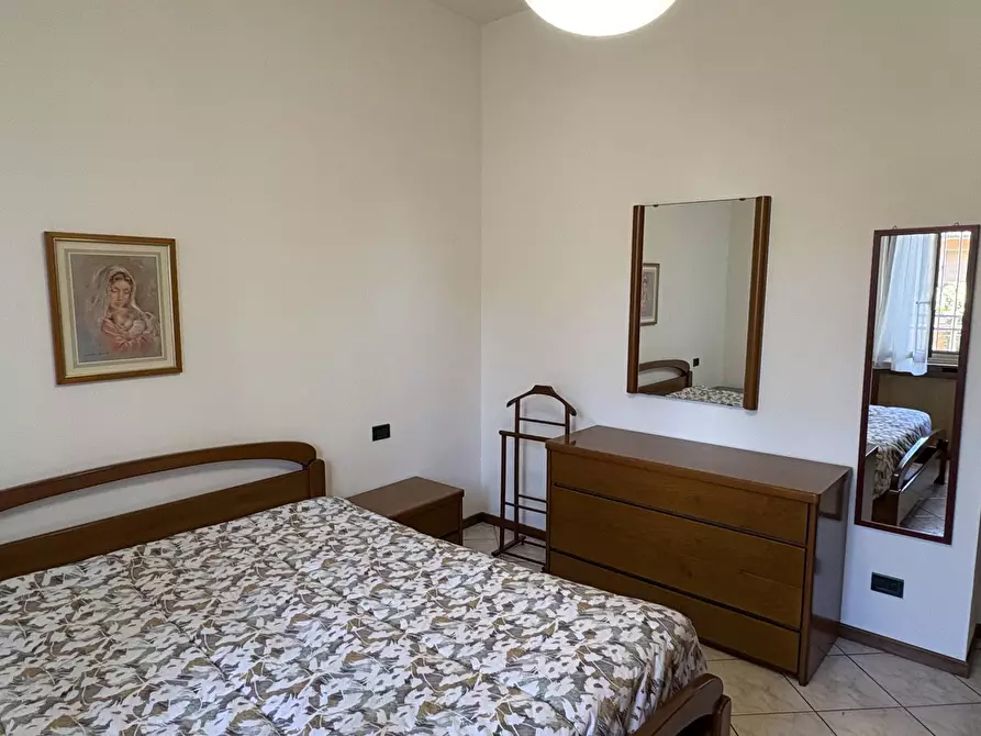 Immagine 19 di Casa semindipendente in affitto  in VIA UGO FOSCOLO 5 a Rho