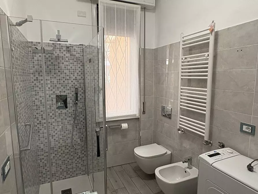 Immagine 21 di Casa semindipendente in affitto  in VIA UGO FOSCOLO 5 a Rho