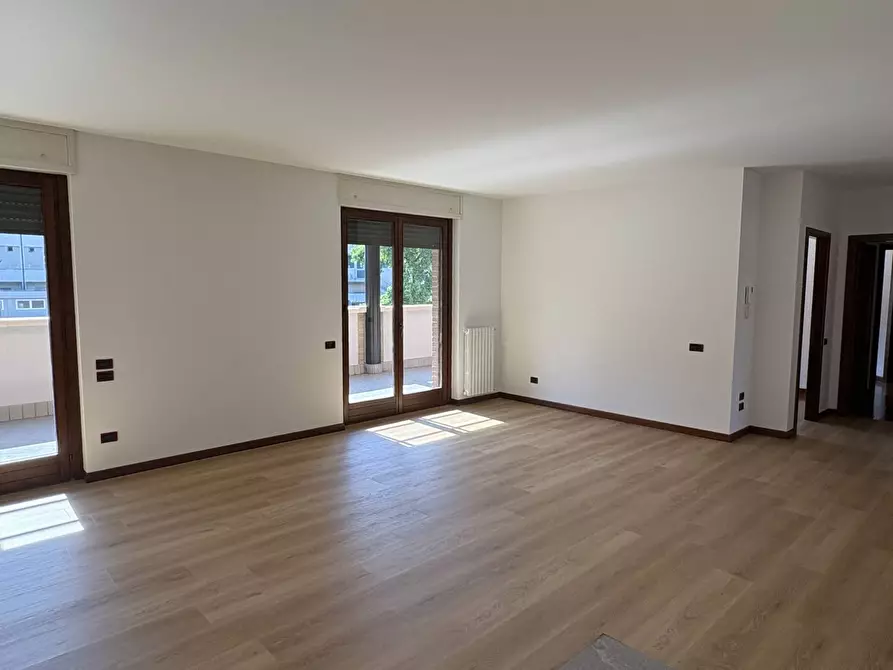 Immagine 14 di Appartamento in vendita  in VIA CADORNA 27 a Rho