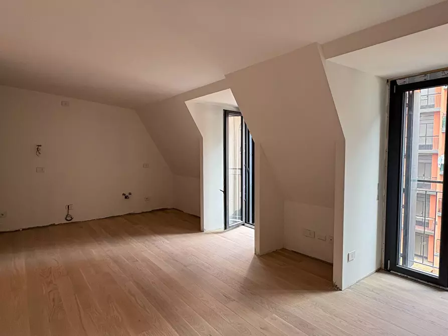 Immagine 8 di Appartamento in vendita  in Via Millelire 12 a Milano