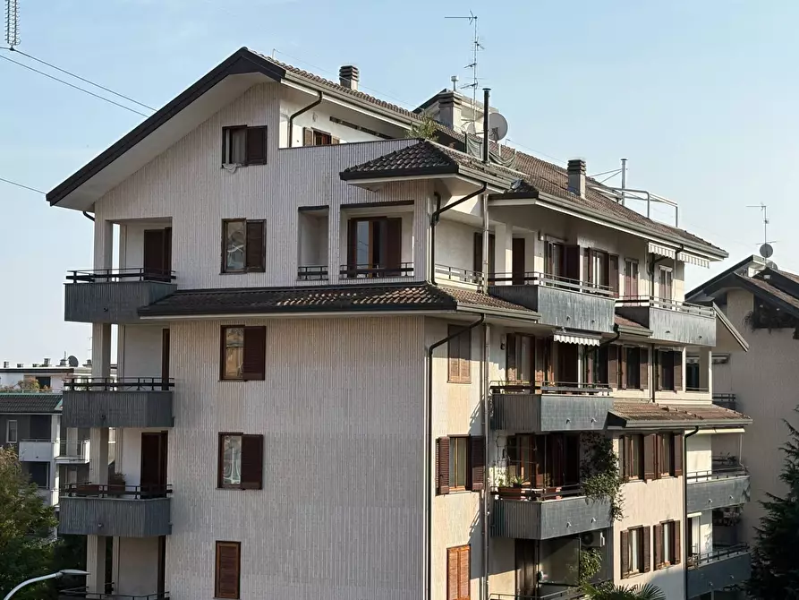 Immagine 2 di Attico in vendita  in via Castellazzo 65 a Rho