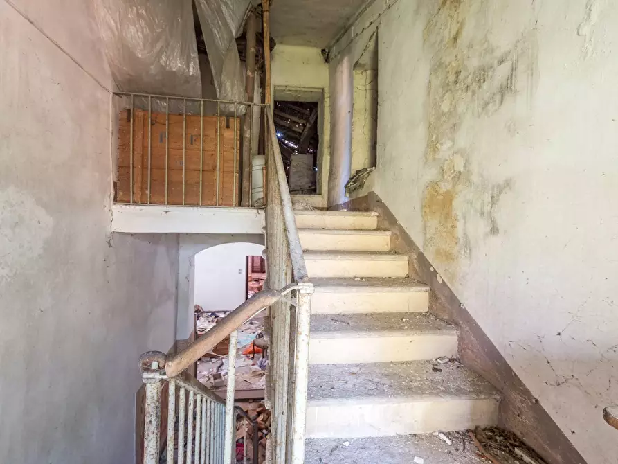 Immagine 36 di Rustico / casale in vendita  a Cremona
