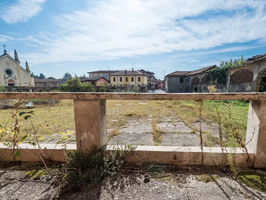 Immagine 51 di Rustico / casale in vendita  a Cremona
