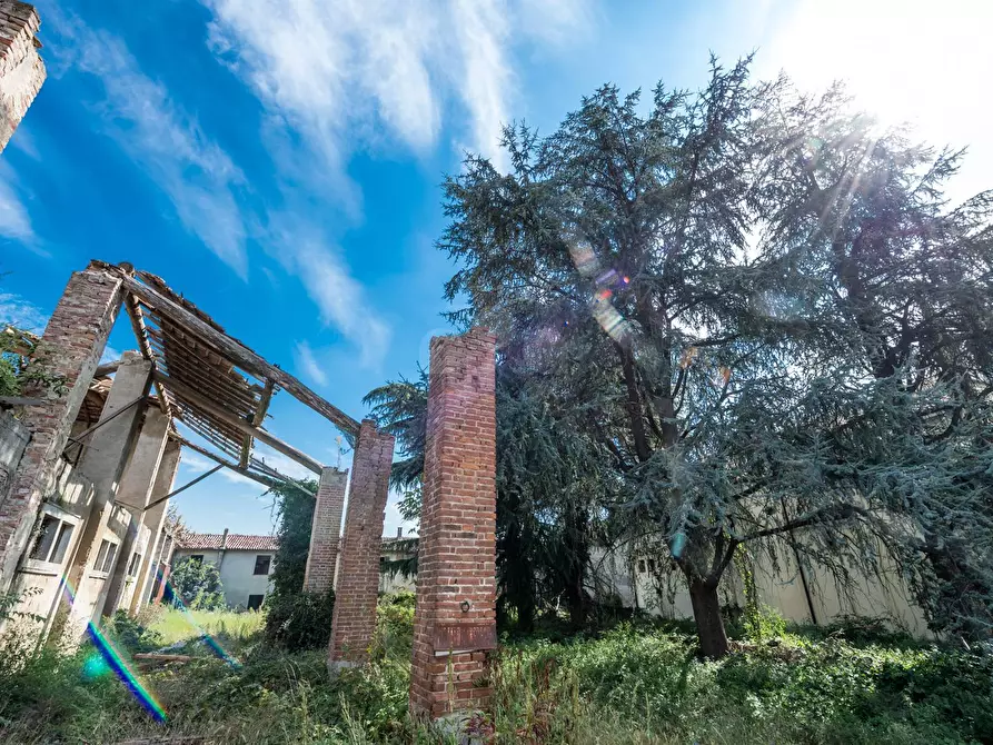 Immagine 55 di Rustico / casale in vendita  a Cremona