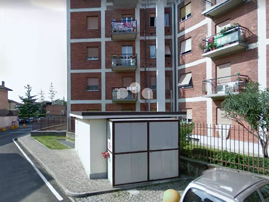 Immagine 6 di Box auto in affitto  in Andrea Doria 2 a Nova Milanese