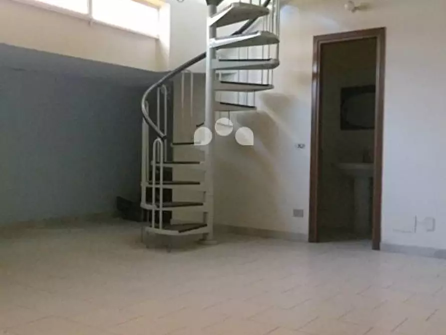Immagine 5 di Negozio in affitto  in Via Civerchi 39 a Crema