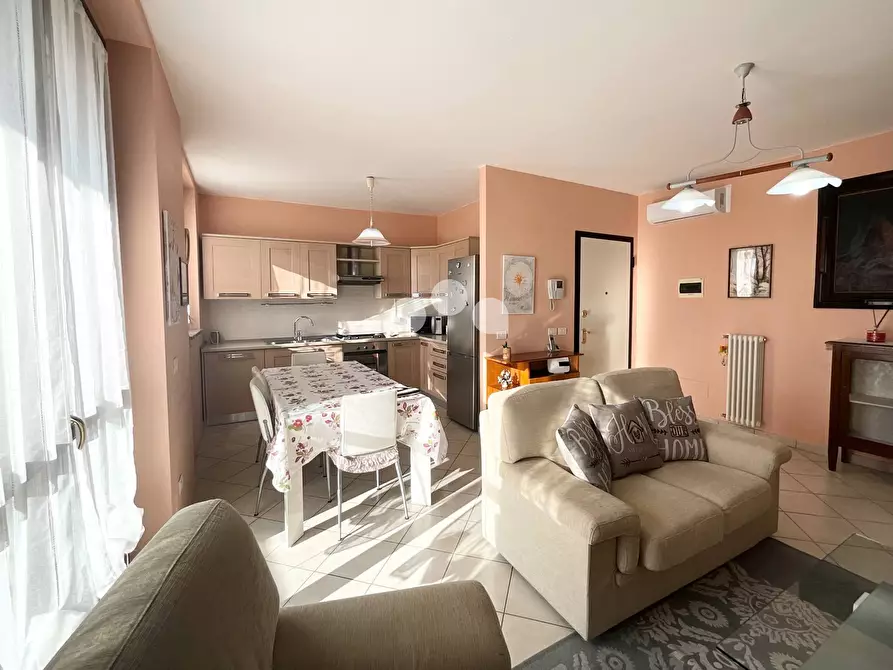 Immagine 13 di Appartamento in affitto  in via Madre Teresa di Calcutta 18/b a Crespiatica