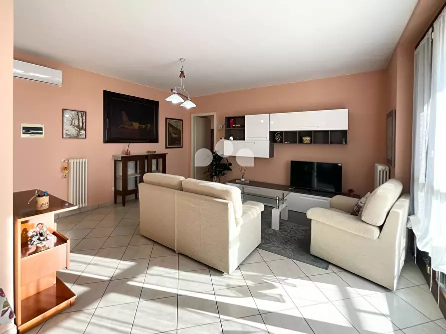 Immagine 15 di Appartamento in affitto  in via Madre Teresa di Calcutta 18/b a Crespiatica