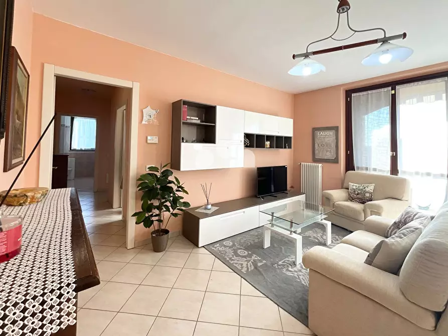 Immagine 14 di Appartamento in affitto  in via Madre Teresa di Calcutta 18/b a Crespiatica