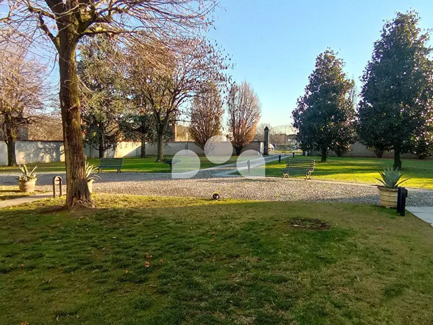 Immagine 2 di Villa in vendita  in VIA BAGNOLO 1 a Tavazzano Con Villavesco