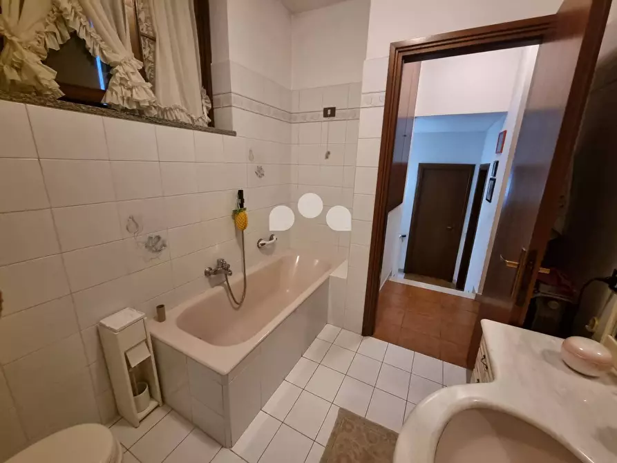 Immagine 33 di Villetta a schiera in vendita  in via Giudice Alessandrini 17 a Azzanello