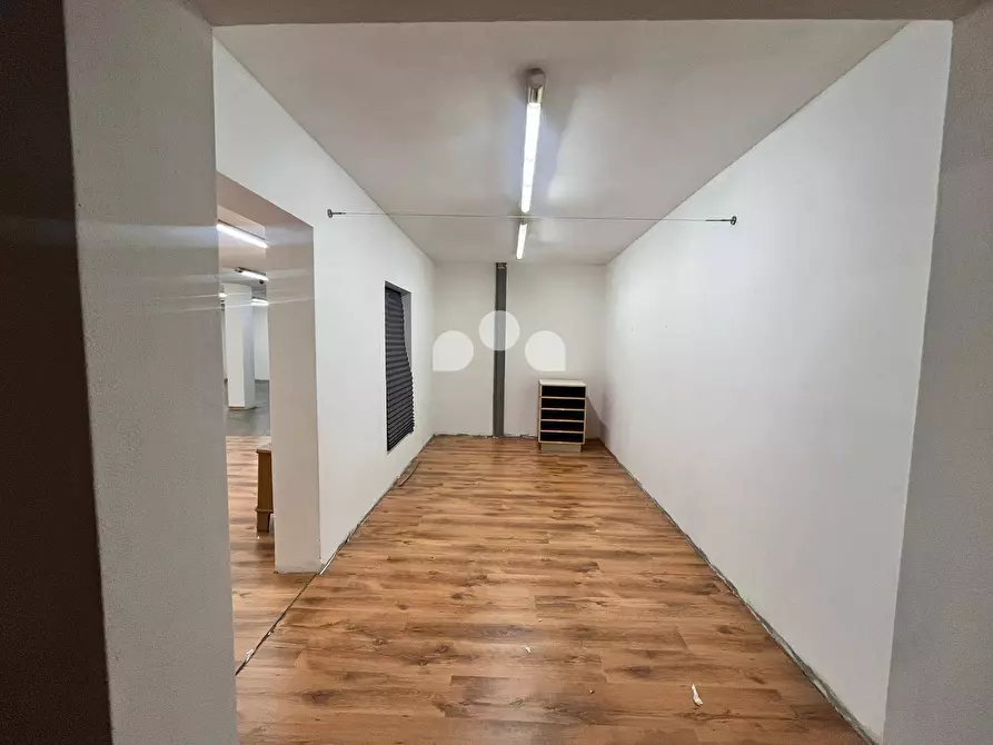 Immagine 26 di Negozio in affitto  in via Marchesani 25 a Acquanegra Cremonese