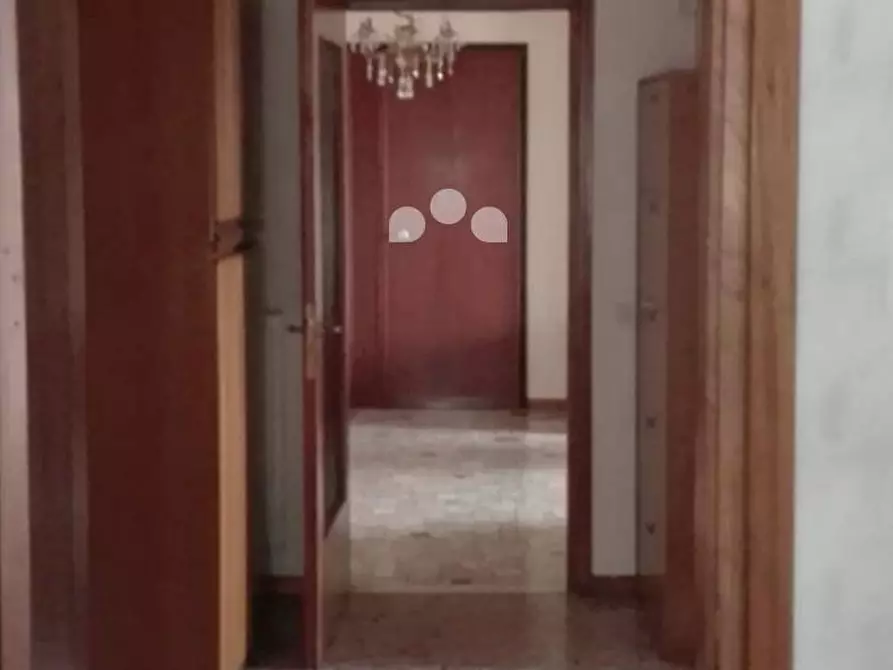 Immagine 3 di Appartamento in vendita  in via Enrico Barelli 3 a Crema