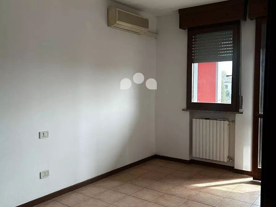 Immagine 9 di Villetta a schiera in affitto  in Via Donizetti 13/15 a Azzanello