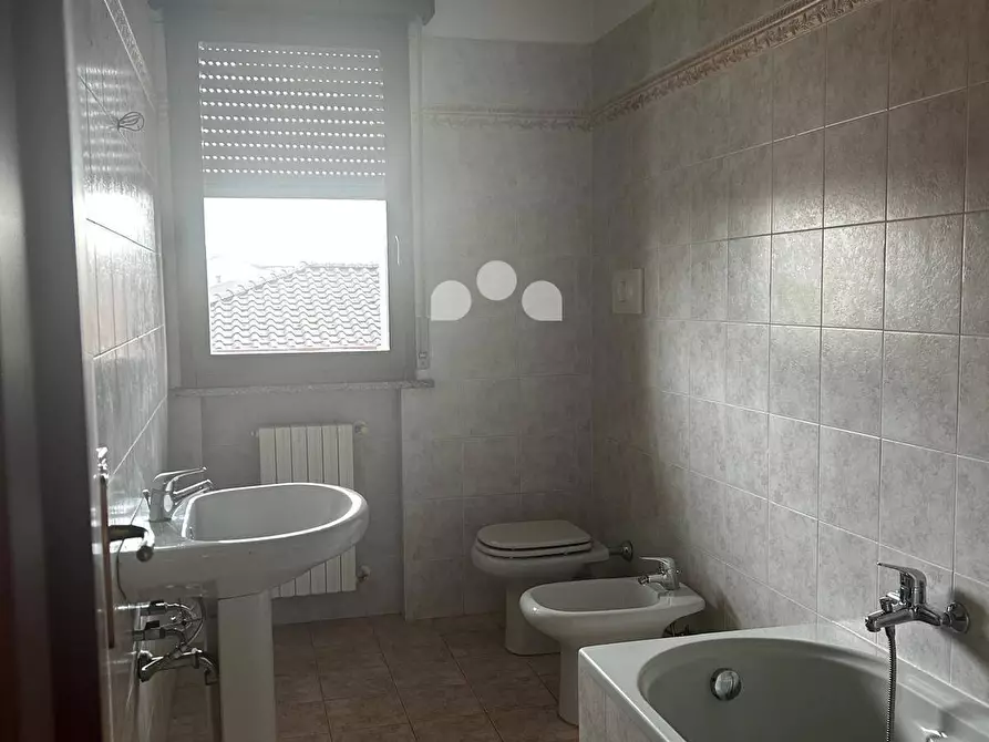 Immagine 10 di Villetta a schiera in affitto  in Via Donizetti 13/15 a Azzanello