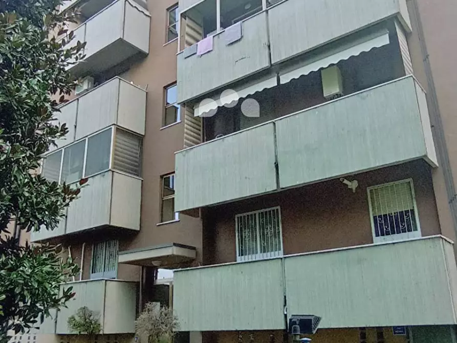 Immagine 1 di Appartamento in vendita  in VIA F.LLI CERVI 13 a Tavazzano Con Villavesco