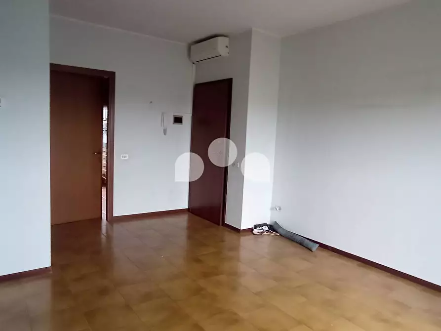 Immagine 3 di Appartamento in vendita  in VIA F.LLI CERVI 13 a Tavazzano Con Villavesco