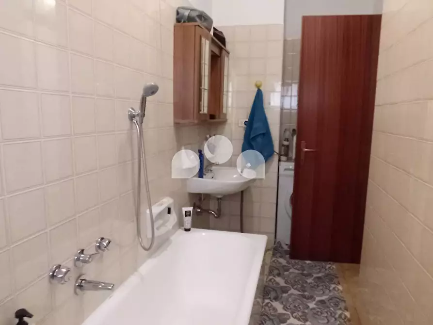 Immagine 12 di Appartamento in vendita  in VIA GUIDO ROSSA 12 a Tavazzano Con Villavesco