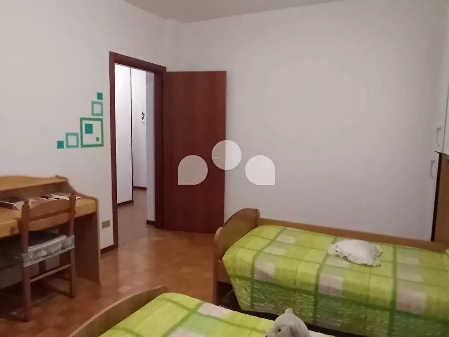 Immagine 11 di Appartamento in vendita  in VIA GUIDO ROSSA 12 a Tavazzano Con Villavesco