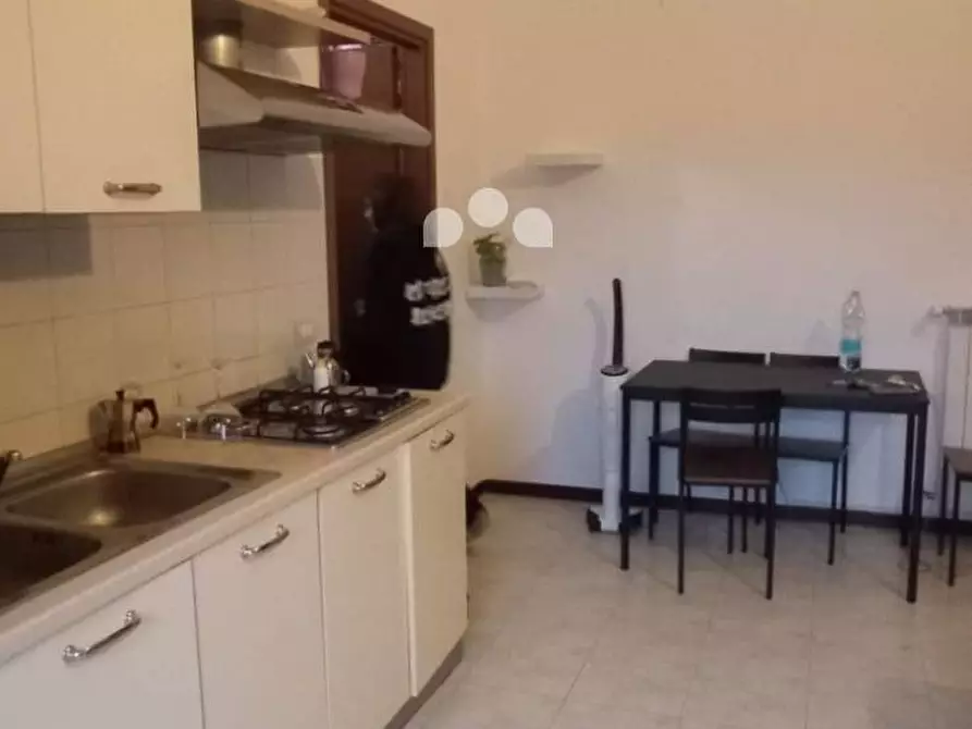 Immagine 3 di Appartamento in vendita  in VIA LAGO GERUNDO 20 a Tavazzano Con Villavesco